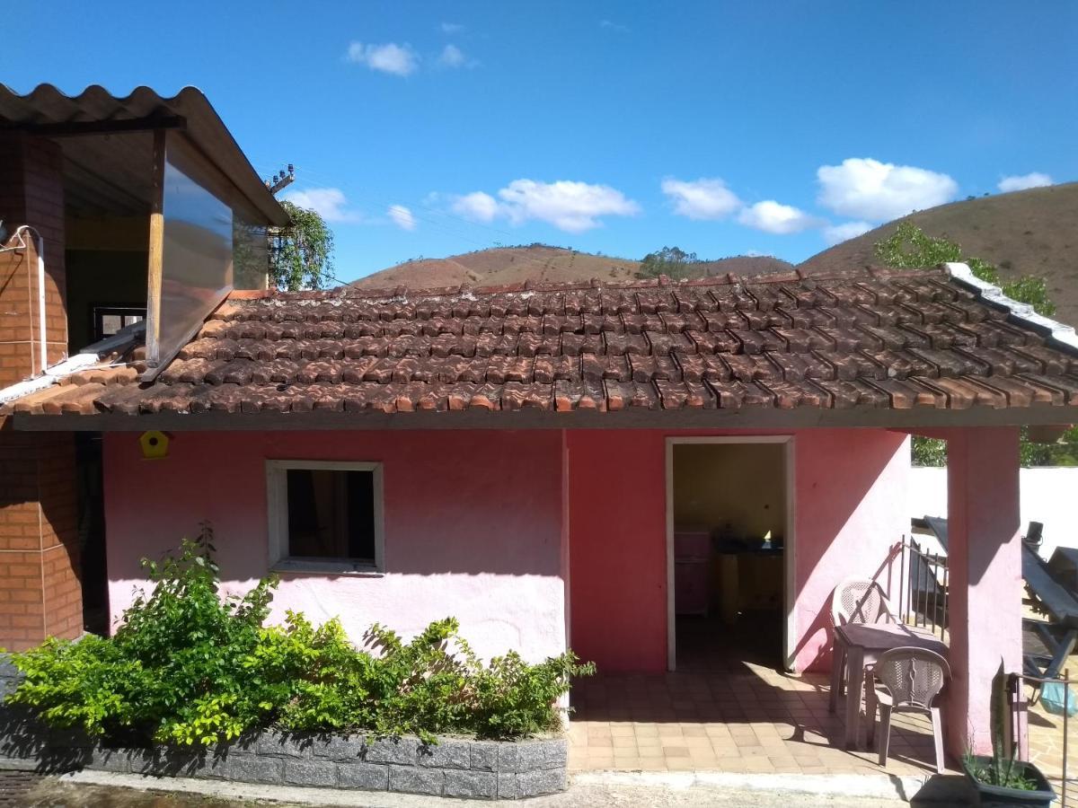 Pousada Hospedaria Santa Clara Santa Rita de Jacutinga Dış mekan fotoğraf